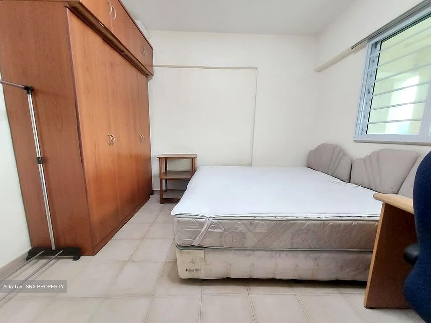 Blk 336 Jurong East Avenue 1 (Jurong East), HDB Executive #556830061